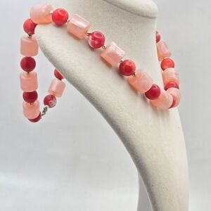 Vintage Peach & Cherry Red Swirl Bead Necklace - 17"